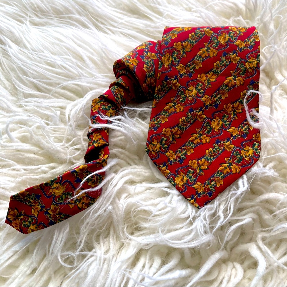 100% Silk Tie by The Metropolitan Museum of Art